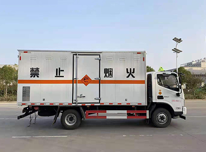 鄢陵爆破器材运输车