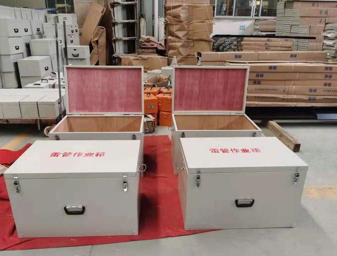 鄢陵放炮线和雷管炸药在矿山作业时如何存放？